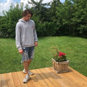 Meet your Posher, Carter